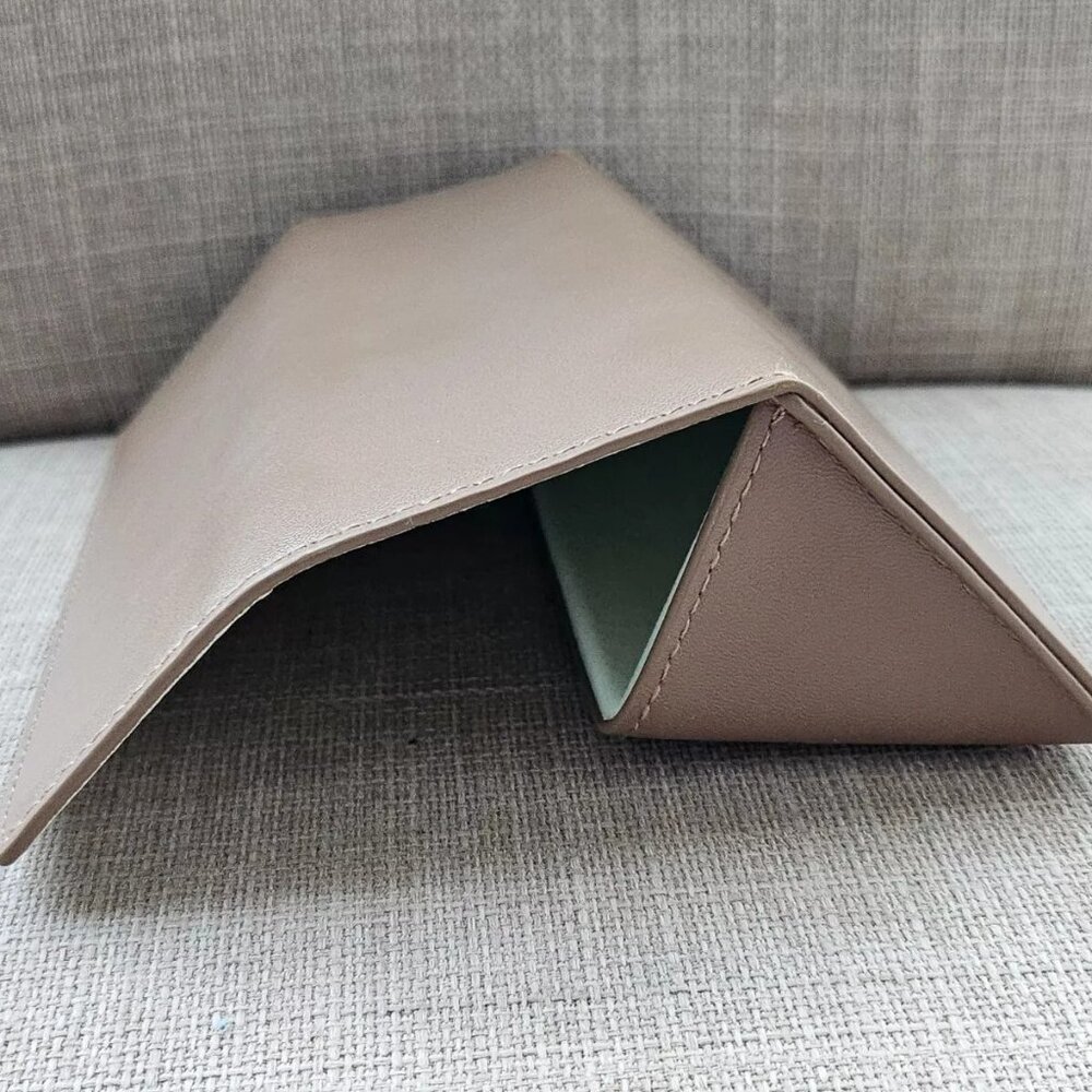 Burberry London England Glasses Case Semi Hard Case Brown Leather Triangle Case - Picture 9 of 13